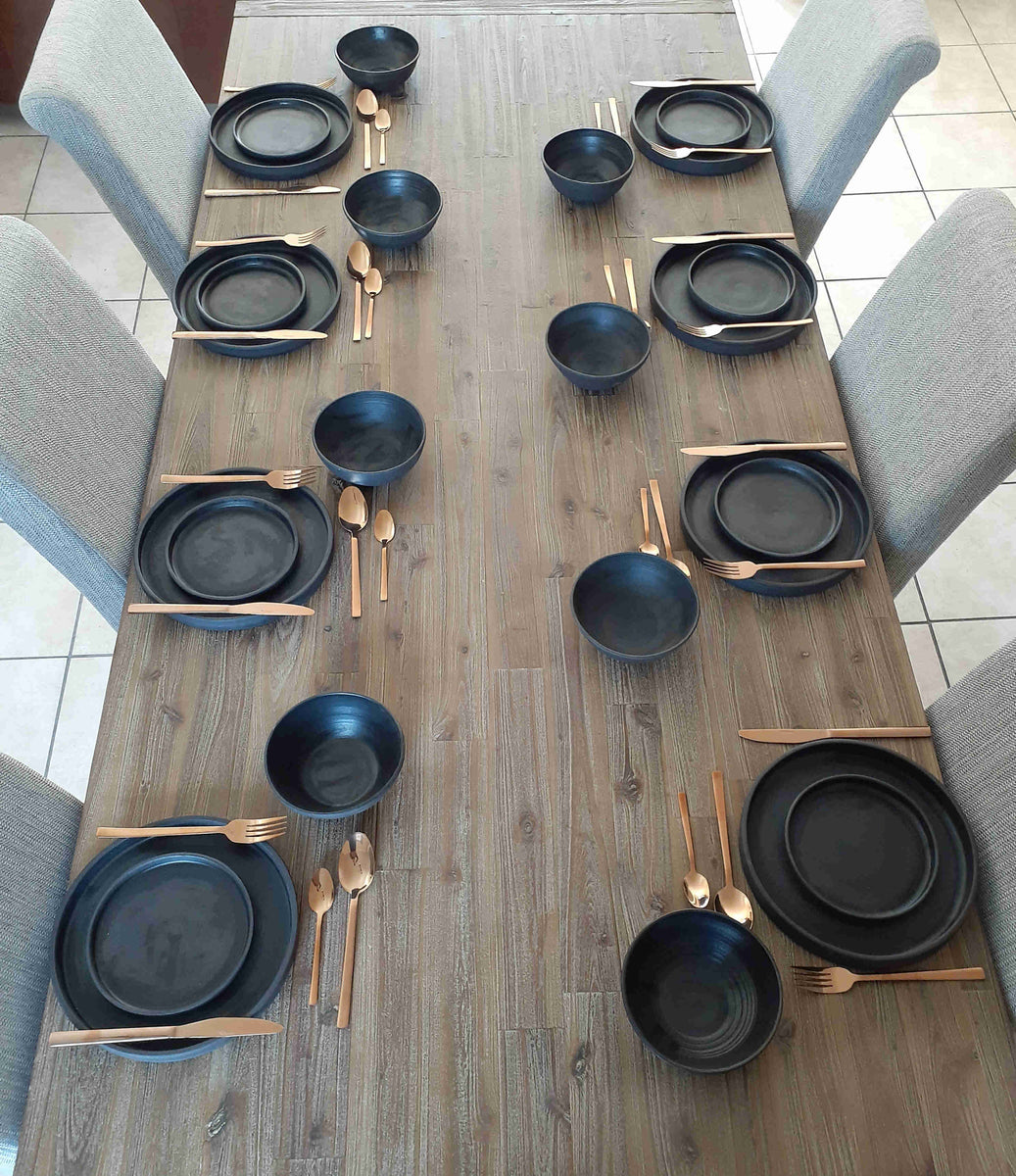 Black Dinnerware at