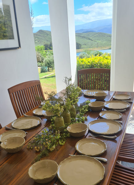 Fynbos - Caveware Dinner Set - 24 piece set