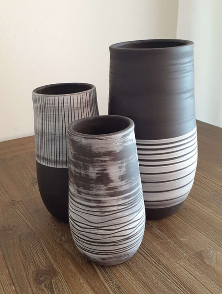 matte black ceramic pottery vases